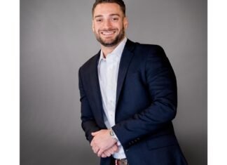 Another Member of the Siegel Family Joins Hamilton Jewelers