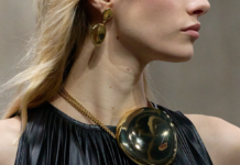 Hold The Dainty Necklaces—According to the Runways, This Is the Chicest Way to Wear Bling This Autumn