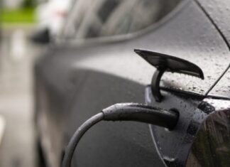 SMMT shows battery electric vehicle registrations up in July: comment
