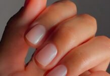 Not Chrome, Not Glitter—Aqua Glazed Nails Is the Trend to Try This August