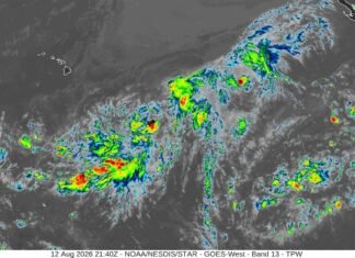 Developing storm system forecast to strengthen as it moves toward Hawaii