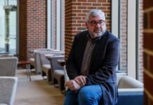 AI degrees Massachusetts universities