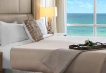 Sarasota Orders Rules for Condo Hotels as St. Armands Watches