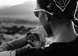 Future Apple Watches May Include More Screen Sizes Or Even A Model With No Display